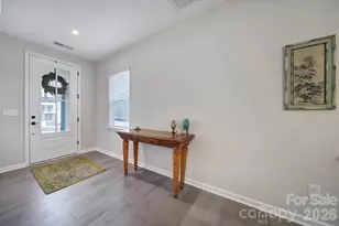 516 Madison Falls Ct, Fort Mill, SC 29708 - Photo 3