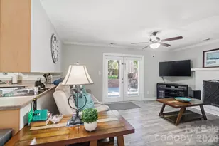 8616 Longbriar Dr, Charlotte, NC 28212 - Photo 21