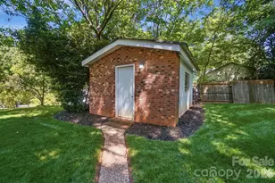 8616 Longbriar Dr, Charlotte, NC 28212 - Photo 41