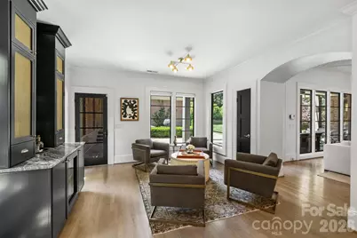3610 Sharon Road, Charlotte, NC 28211 - Photo 3