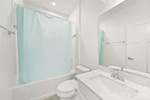 10050 Lilac Ct, Charlotte, NC 28215 - Photo 13