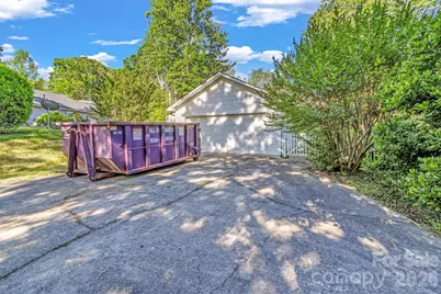 105 Amelia Drive, Hendersonville, NC 28792 - Photo 3