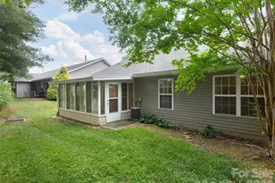 88 Wiltshire Cir, Fletcher, NC 28732 - Photo 25