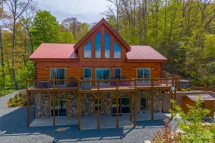 716 Equestrian Dr, Bryson City, NC 28713 - Photo 3