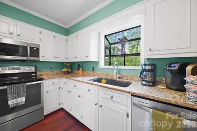 7813 Red Robin Trail, Denver, NC 28037 - Photo 11