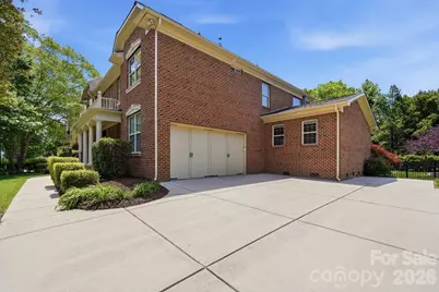 3219 Lakehurst Crossing, Matthews, NC 28104 - Photo 47