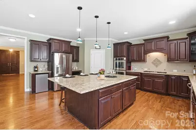 3219 Lakehurst Crossing, Matthews, NC 28104 - Photo 19