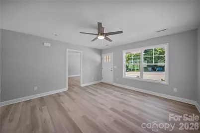 301 W 9th Street, Kannapolis, NC 28081 - Photo 5