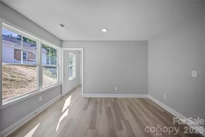 301 W 9th Street, Kannapolis, NC 28081 - Photo 9
