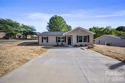 301 W 9th Street, Kannapolis, NC 28081 - Photo 1