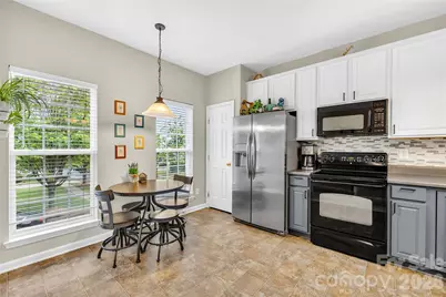 15711 King Louis Court, Charlotte, NC 28277 - Photo 11