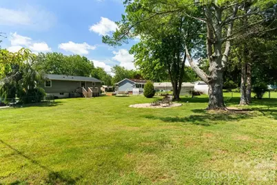 1177 Runway Drive, Hendersonville, NC 28792 - Photo 23