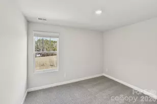 1556 31st Street Street NE, Conover, NC 28613 - Photo 7