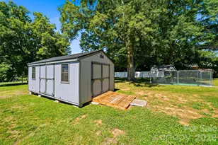 708 2nd St, Shelby, NC 28150 - Photo 35