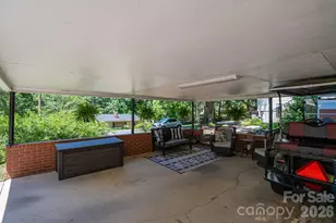 823 N Laurel St, Lincolnton, NC 28092 - Photo 33
