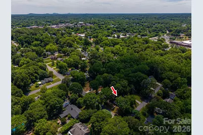 823 N Laurel Street, Lincolnton, NC 28092 - Photo 5