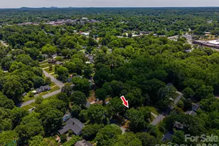 823 N Laurel St, Lincolnton, NC 28092 - Photo 5