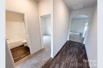 7336 Amberly Hills Road, Charlotte, NC 28215 - Photo 23