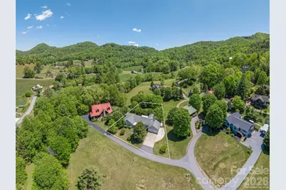 16 Chinaberry Court, Waynesville, NC 28785 - Photo 37