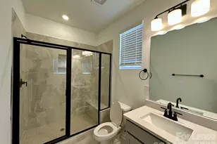 1556 Blanche St, Charlotte, NC 28262 - Photo 9