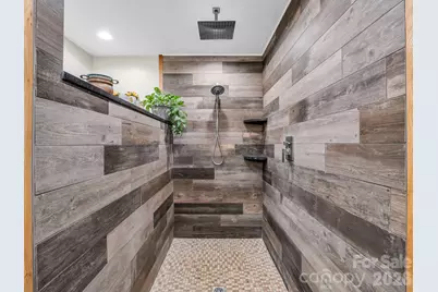 360 Shadow Lane, Green Mountain, NC 28740 - Photo 23