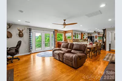 360 Shadow Lane, Green Mountain, NC 28740 - Photo 19