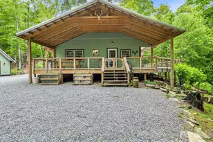 360 Shadow Ln, Green Mountain, NC 28740 - Photo 9
