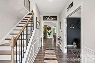 8817 Auburn Whisper Ln, Mint Hill, NC 28227 - Photo 5
