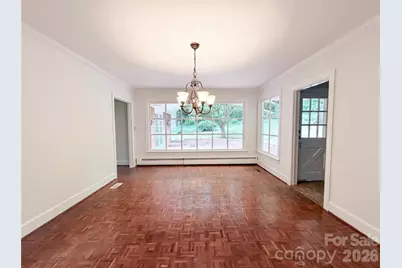 318 Valley Stream Road, Statesville, NC 28677 - Photo 7