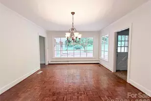 318 Valley Stream Rd, Statesville, NC 28677 - Photo 7