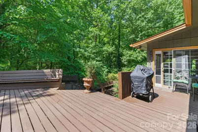 655 21st Avenue NW, Hickory, NC 28601 - Photo 43