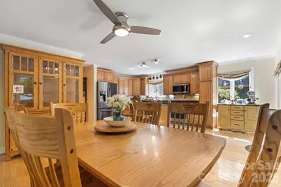 655 21st Avenue NW, Hickory, NC 28601 - Photo 11
