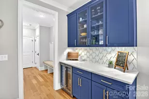 7005 Providence Ln W, Charlotte, NC 28226 - Photo 15