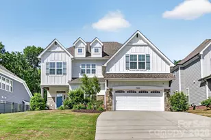 7005 Providence Ln W, Charlotte, NC 28226 - Photo 1