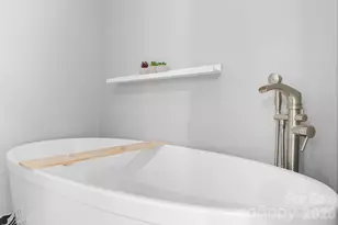 14214 Honeysuckle Ridge Dr, Matthews, NC 28105 - Photo 19
