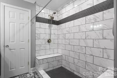 14214 Honeysuckle Ridge Drive, Matthews, NC 28105 - Photo 17