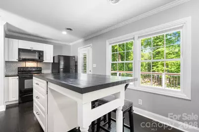 14214 Honeysuckle Ridge Drive, Matthews, NC 28105 - Photo 11