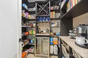 5225 Glenwalk Dr, Charlotte, NC 28269 - Photo 9