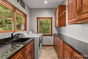 350 Snow Flake Ln, Maggie Valley, NC 28751 - Photo 23