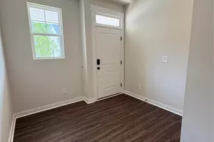 3114 Finchborough Ct, Charlotte, NC 28269 - Photo 3