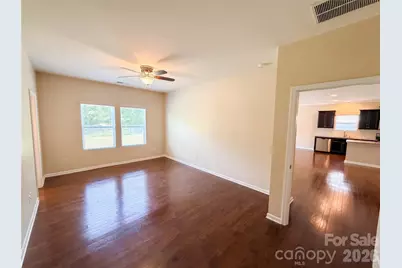 7110 Strawberry Fields Lane, Charlotte, NC 28278 - Photo 9