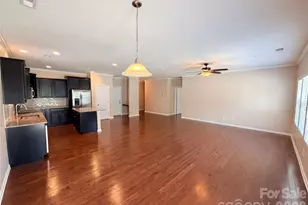 7110 Strawberry Fields Ln, Charlotte, NC 28278 - Photo 7