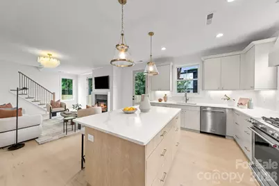 2763 Parkway Avenue, Charlotte, NC 28208 - Photo 7