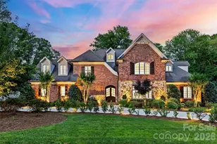 2427 Danbury St, Charlotte, NC 28211 - Photo 1