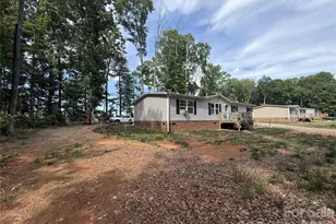 915 Jay Burke Rd, Taylorsville, NC 28681 - Photo 5
