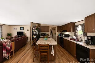 915 Jay Burke Rd, Taylorsville, NC 28681 - Photo 15