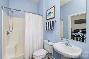 613 McNinch St, Charlotte, NC 28208 - Photo 15