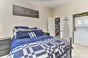 613 McNinch St, Charlotte, NC 28208 - Photo 17
