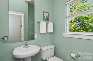 613 McNinch St, Charlotte, NC 28208 - Photo 19