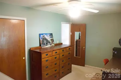 4631 Highlake Drive, Charlotte, NC 28215 - Photo 25